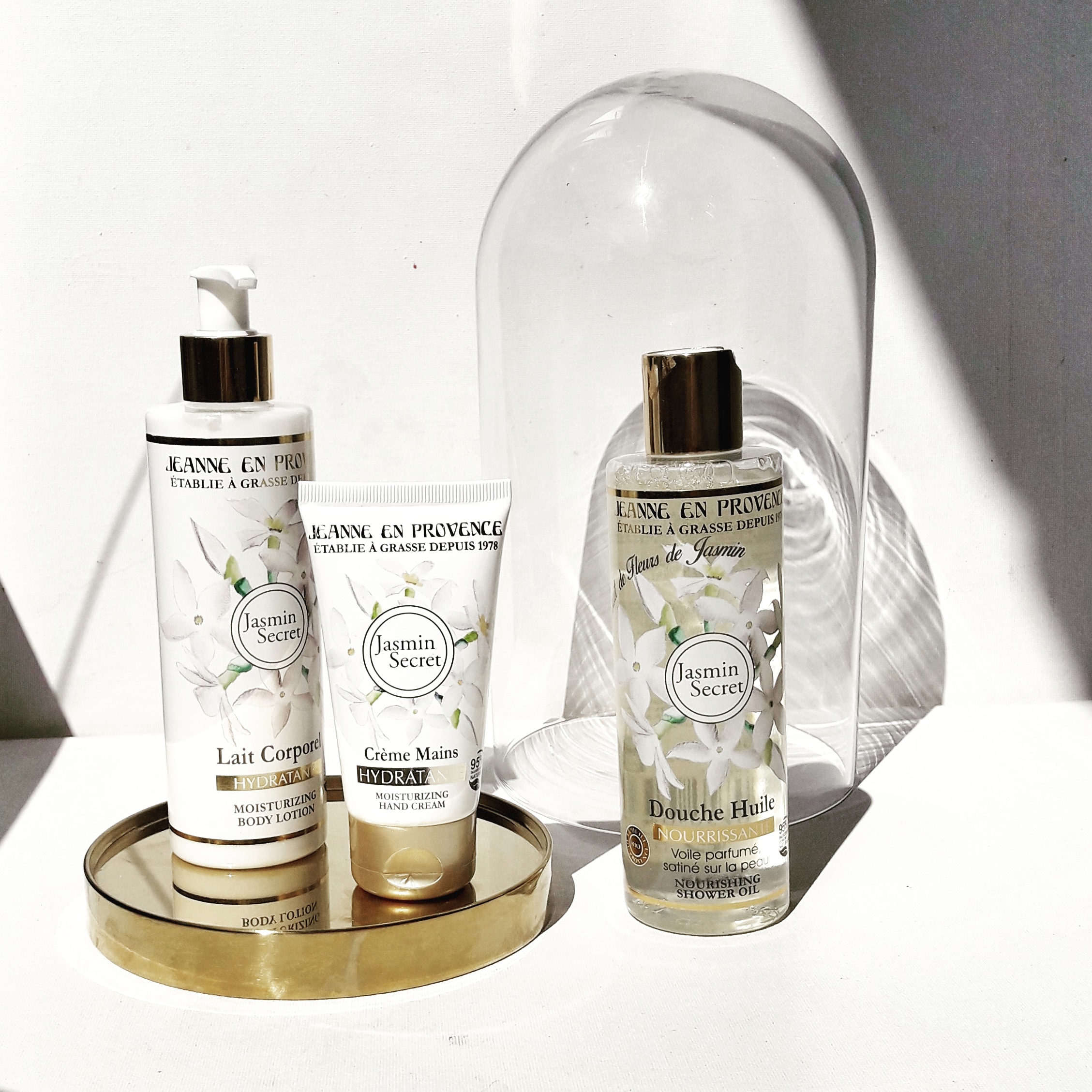 Jeanne en Provence … aux senteurs de jasmin …